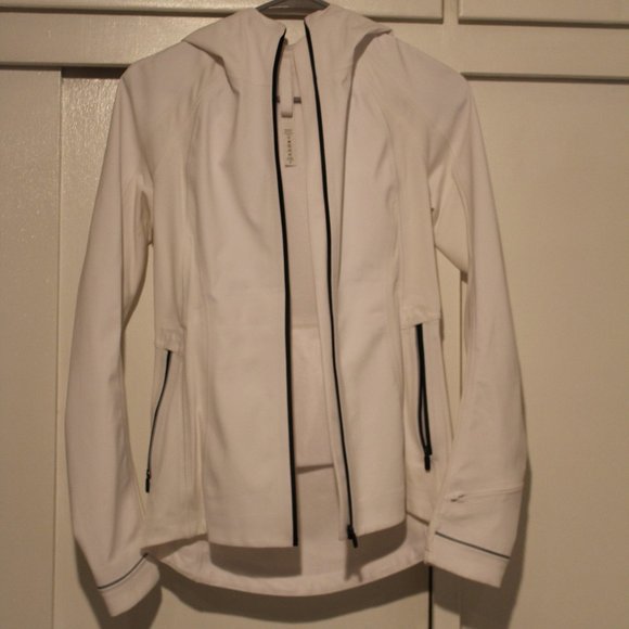 lululemon athletica Jackets & Blazers - Lululemon Shell Jacket